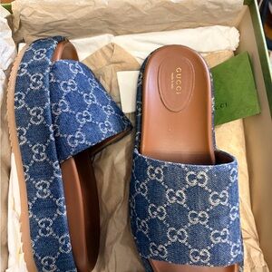 Gucci Denim GG Logo Slide Mules in Blue